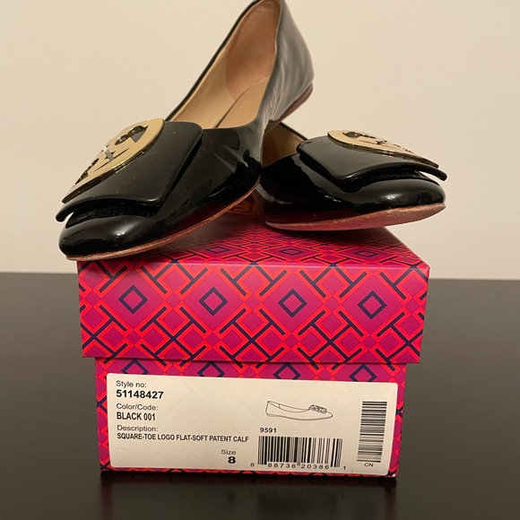 Tory Burch Black Flats with Gold Emblem - Picture 3 of 5